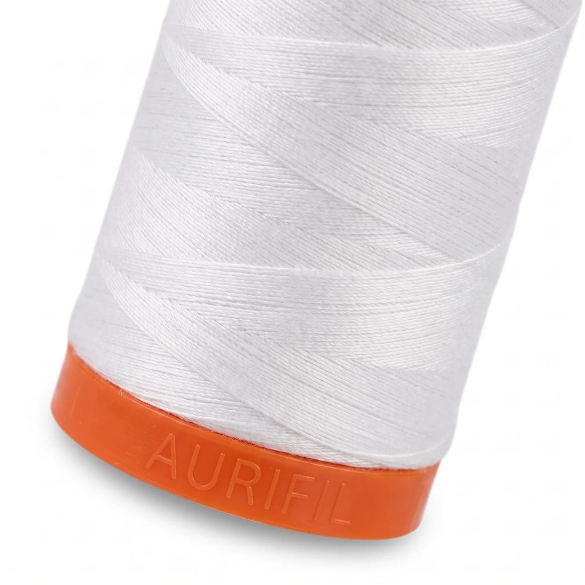 Hilo Aurifil 50wt de Algodón, 1.300 m, blanco