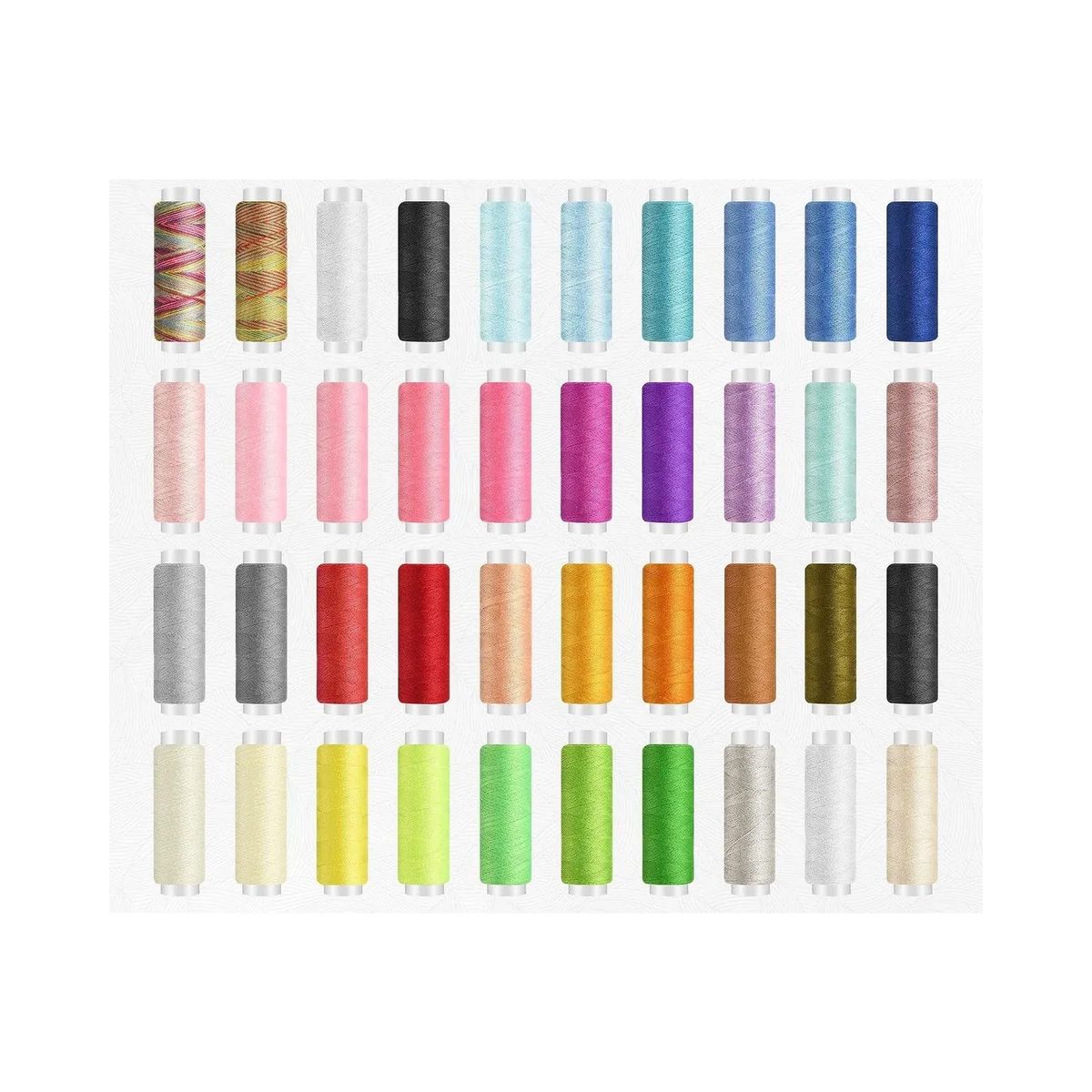 Los cuarenta carretes de hilo de colores del kit, alineados en filas sobre fondo blanco